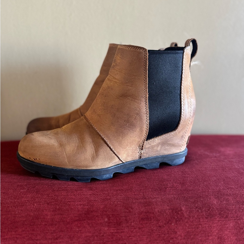 Sorel Evie Wedge bootie.